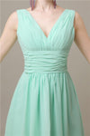 Pretty V-neck A-line Knee-Length Bridesmaid Dresses