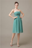 Pretty Strapless Chiffon A-line Knee-Length Bridesmaid Dresses