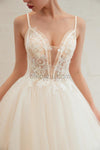 A-line Spaghtti Straps Vintage Lace Modest Princess Weddign Dresses LMX1177