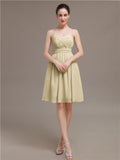 Sweetheart Chiffon A-line Short Bridesmaid Dresses