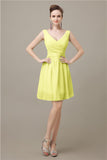 Charming V-neck Chiffon A-line Knee-Length Bridesmaid Dresses