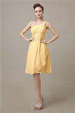 A-line Chiffon One Shoulder Knee-Length Short Bridesmaid Dresses