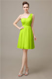 Elegant One-shoulder A-line Knee-Length Bridesmaid Dresses