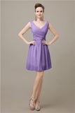 Charming V-neck Chiffon A-line Knee-Length Bridesmaid Dresses