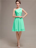 Pretty One-shoulder A-line Knee-Length Bridesmaid Dresses