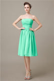 Pretty Strapless Chiffon A-line Knee-Length Bridesmaid Dresses